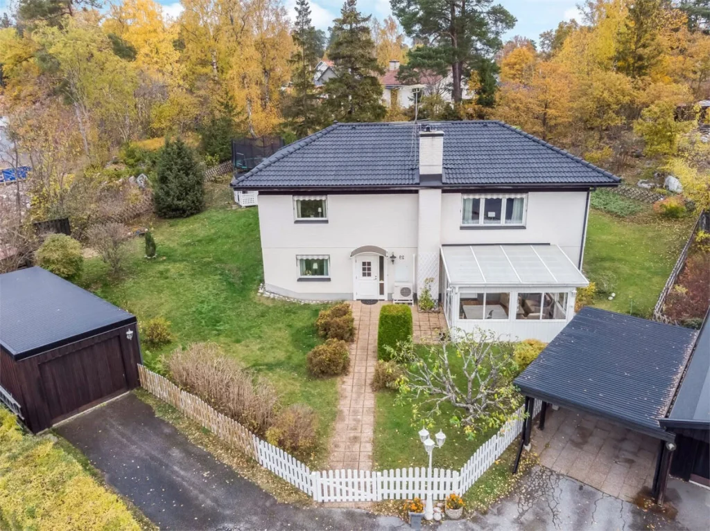 4. Installerat proppska╠ep med jordfelsbrytare i 2plans hus 1184x887